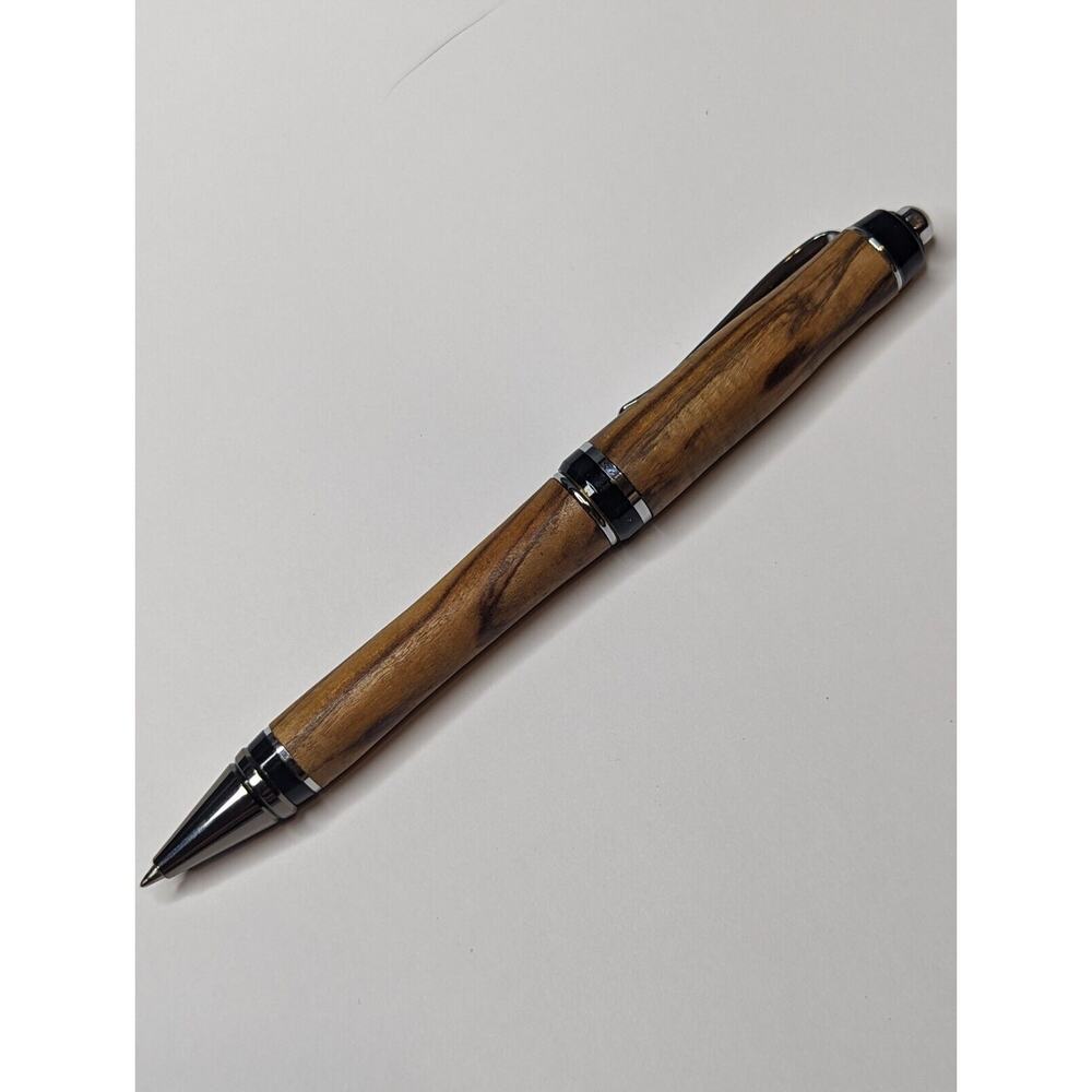 Graduate Twist Pen Silver Metal Finish Oak‎ Body Hand Turned Pen